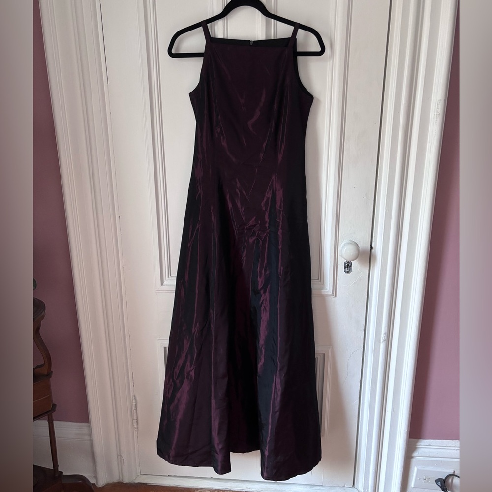 Vintage Fairweather 90’s Maroon and Black Sleeveless Evening Gown Size 2
